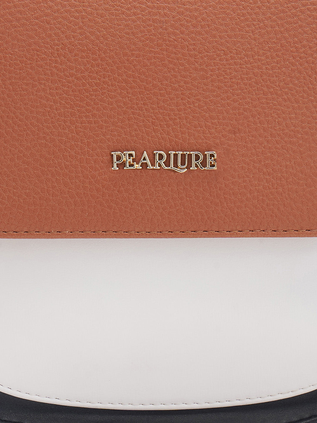 Anne Saddle Handbag - Black & Tan